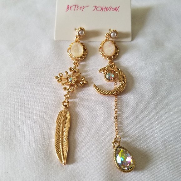 Betsey Johnson Moon-&-Feather Dangle Earrings - NWT - Picture 1 of 2